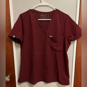Figs Women’s Technical Collection Catarina One Pocket Scrub Top, Burgundy,Size M